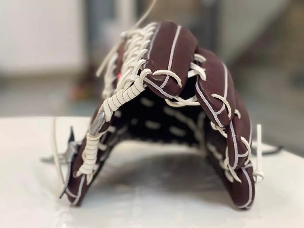 ING 惜福系列｜M-51 外野手套 (2026 年度款)