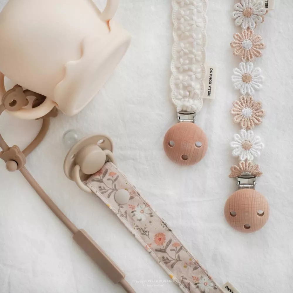 多款手做奶嘴鏈