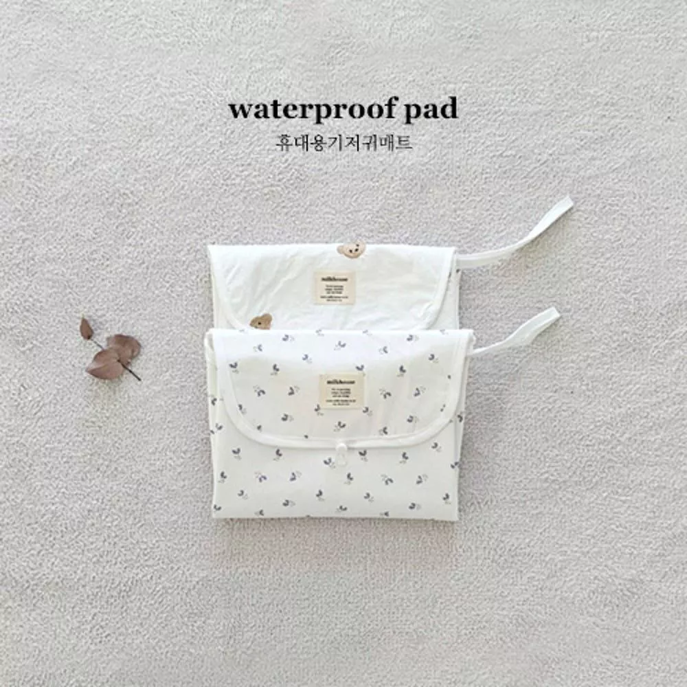 外出型防水尿布墊