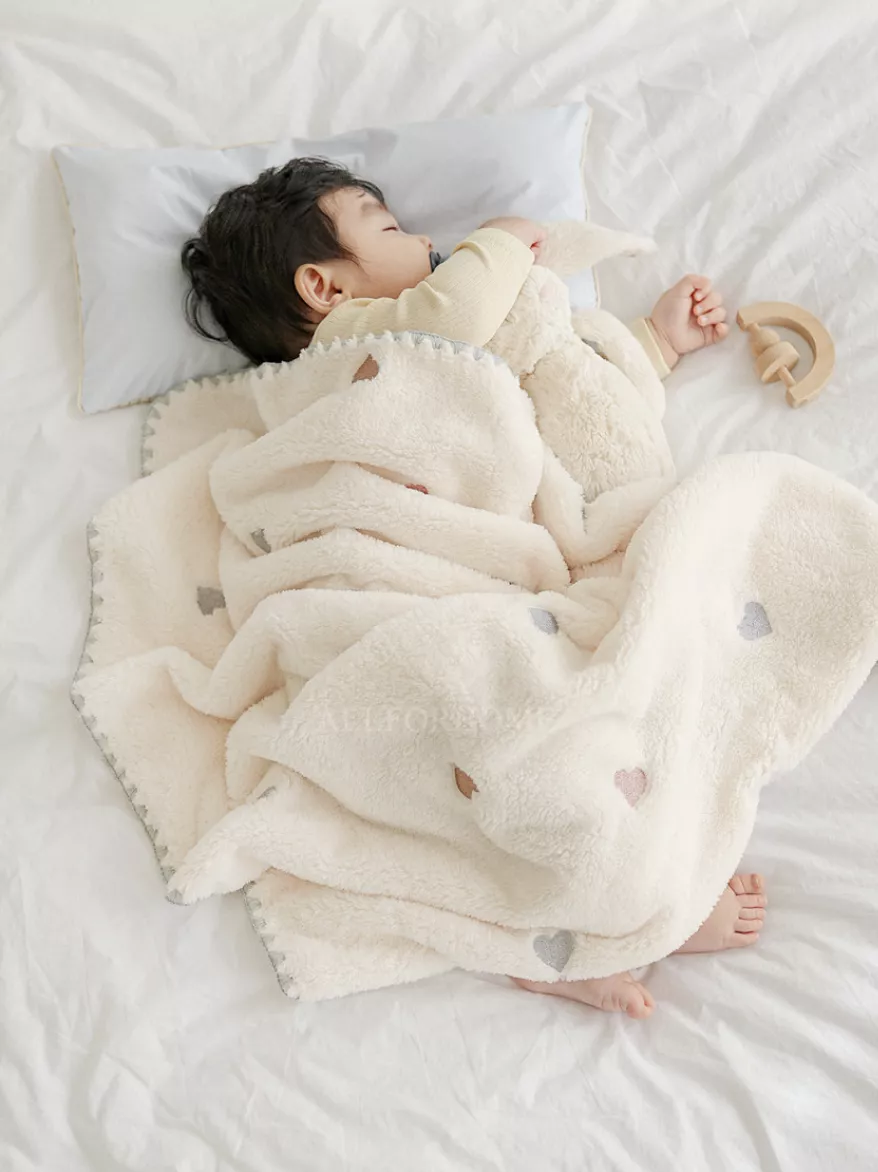 刺繡超細纖維冬季毯子（4款）