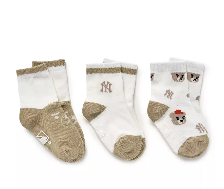 (set)<MLB>嬰兒襪子 (공식)26N 메가베어 베이비 양말 3번들 NY (Beige)7ASOC026N-50BGS