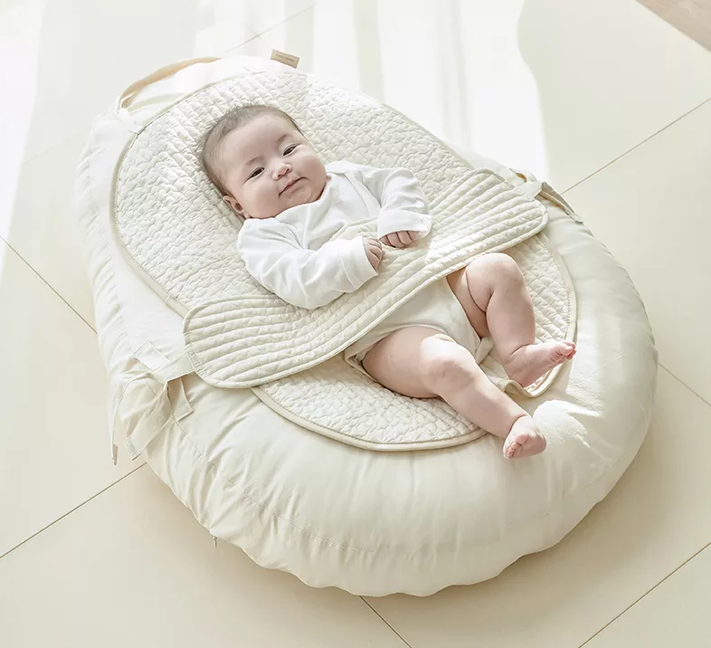 <Ggumbi>新生兒防逆流/餵奶墊