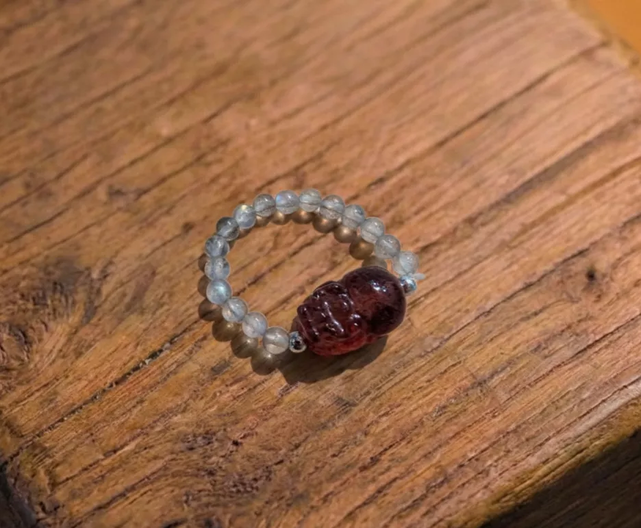 招財納福貔貅戒指｜低調守財細珠設計