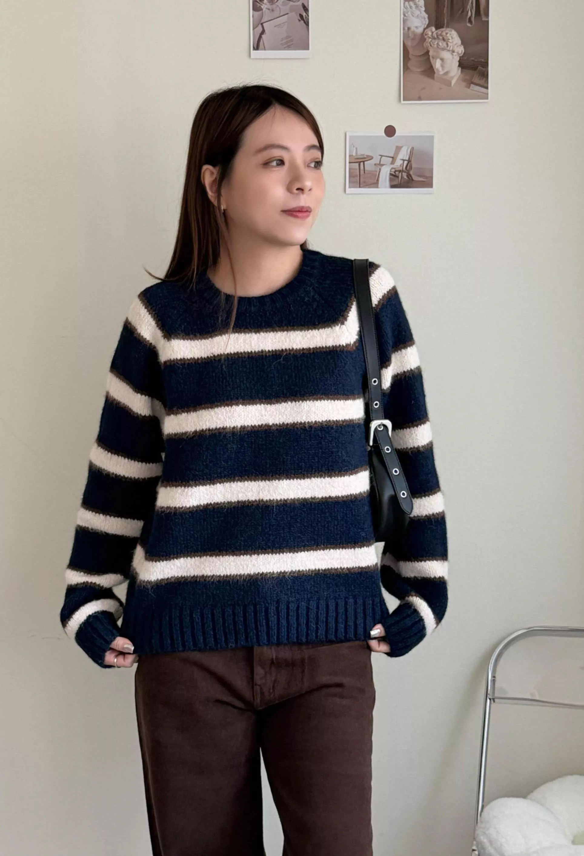 撞色條紋針織衫 深藍/粉色