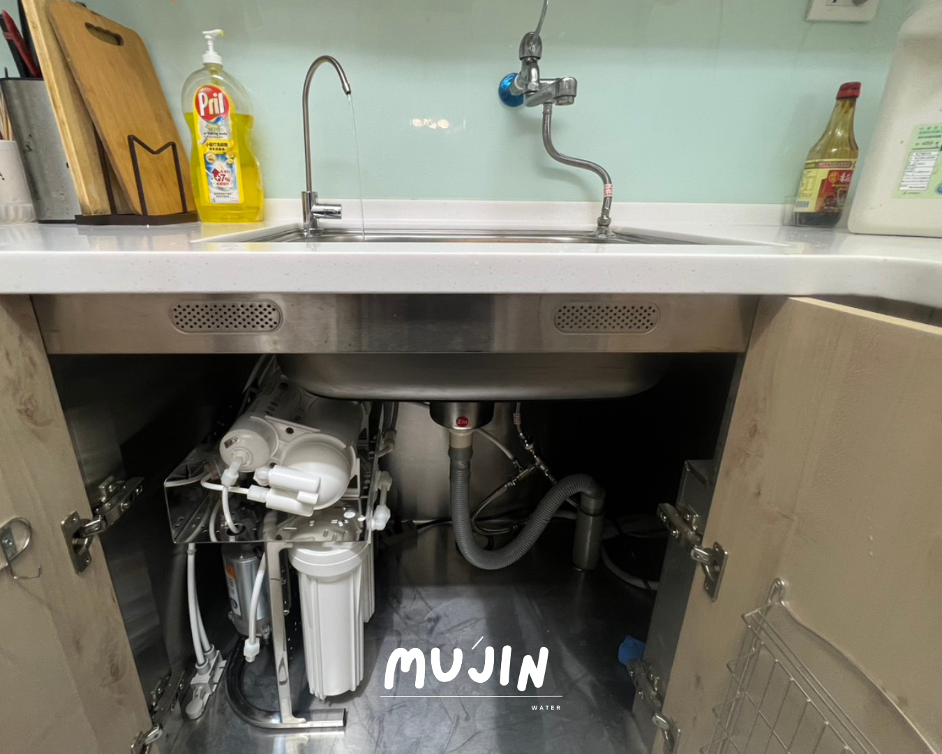 高雄小港區｜大樓住宅三人家庭 櫥下RO直輸機安裝案例｜通規400G直輸機