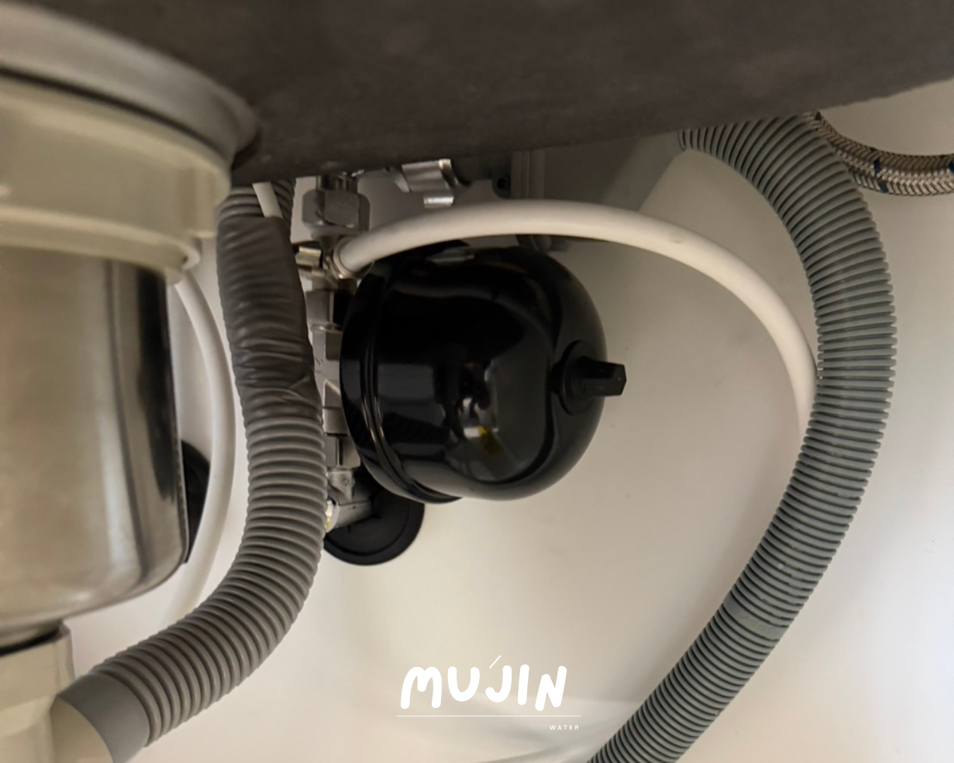 台南仁德陞發秀泰DF-400+加裝水錘吸收器施工實景