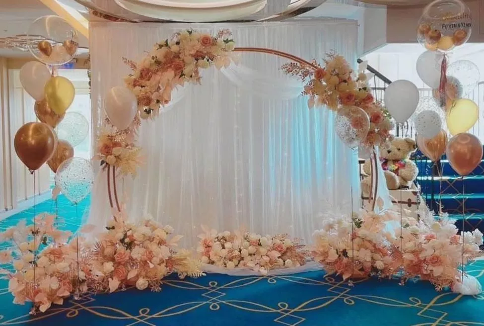 浪漫花海泡泡布置方案