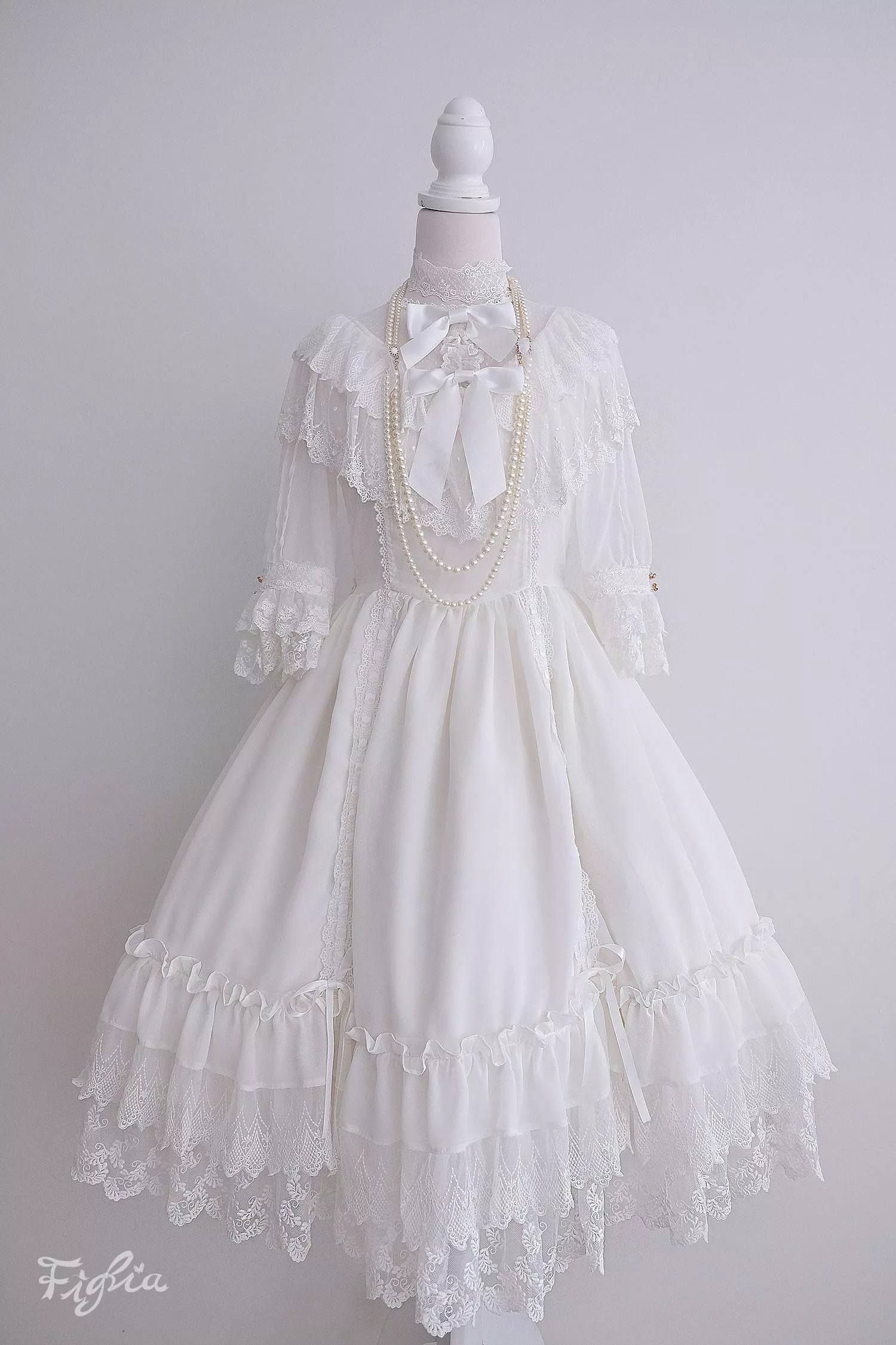 Deep Sleeping Memory 沉睡的記憶短袖短袖蕾絲洋裝