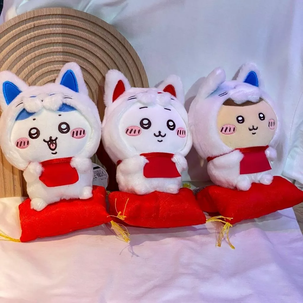 GU星願屋💜💛-🇯🇵日本代購「吉伊卡哇伏見稻荷限定變裝狐狸娃娃（烏薩琪）」，下單前請先詢問是否有現貨❗️