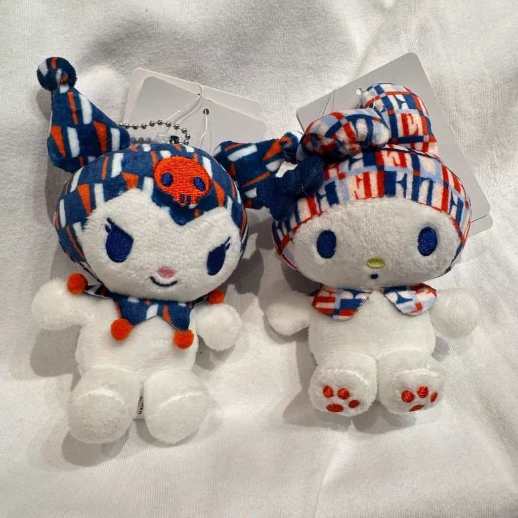 GU星願屋💜💛-🇯🇵日本代購「ELLE限定美樂蒂&庫洛米吊飾」，下單前請先詢問是否有現貨❗️