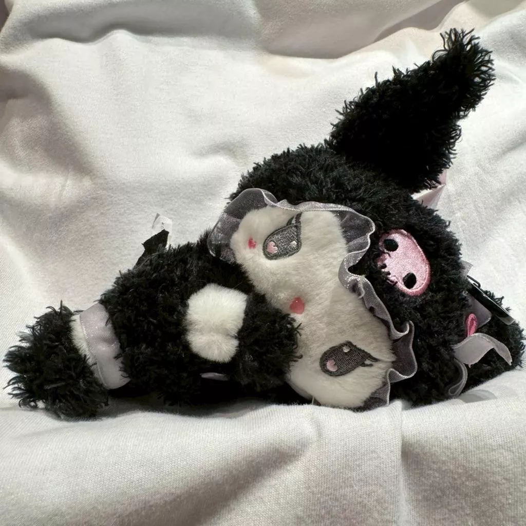 GU星願屋💜💛-🇯🇵日本代購「庫洛米愛心趴睡吊飾」，下單前請先詢問是否有現貨❗️