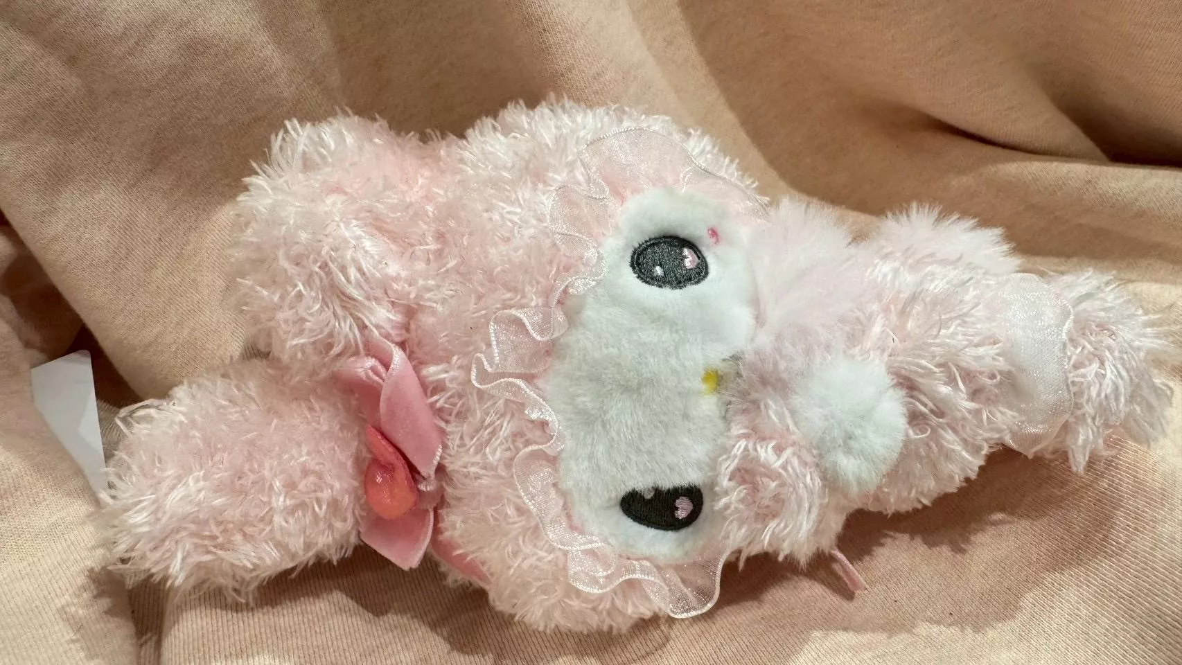 美樂蒂愛心趴姿吊飾