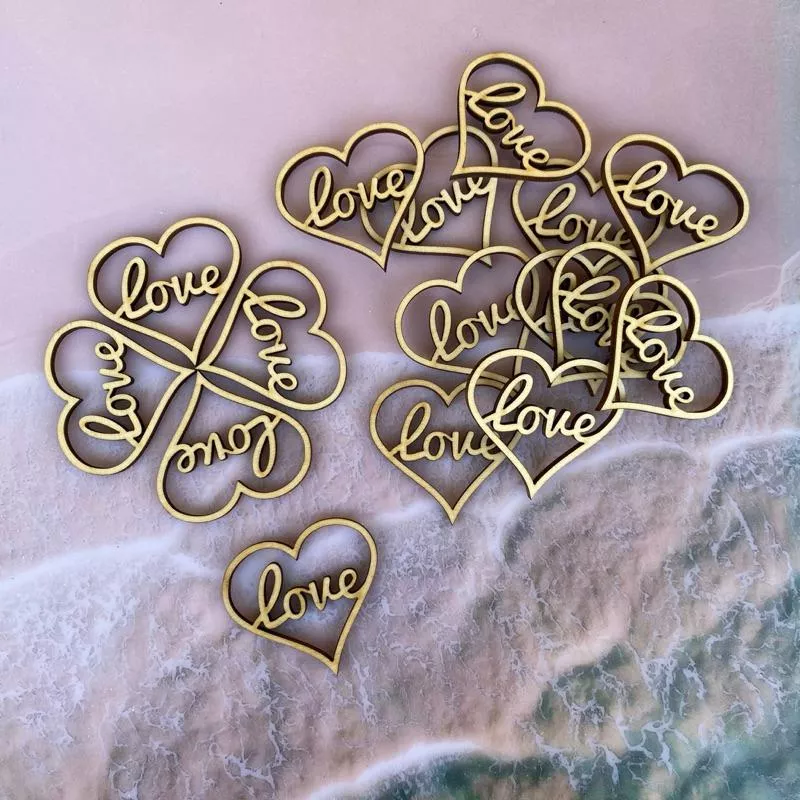 縷空心形中間LOVE造形木片【1包16片】形狀木片 蝶古巴特拼貼手工藝diy材料包 創意木片 裝飾木片 切割木片 客製化