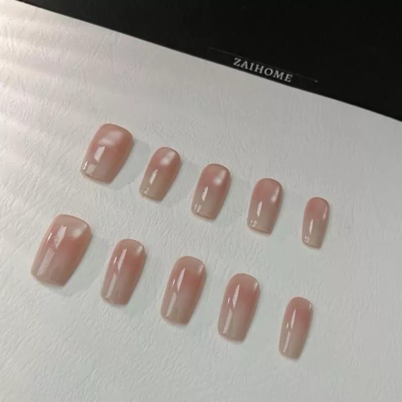 ZAIHOME [ 蜜桃極光 ] 多甲型 手工美甲  漸層穿戴甲 綢緞光澤 顯白氣質美甲 穿戴甲 基礎款
