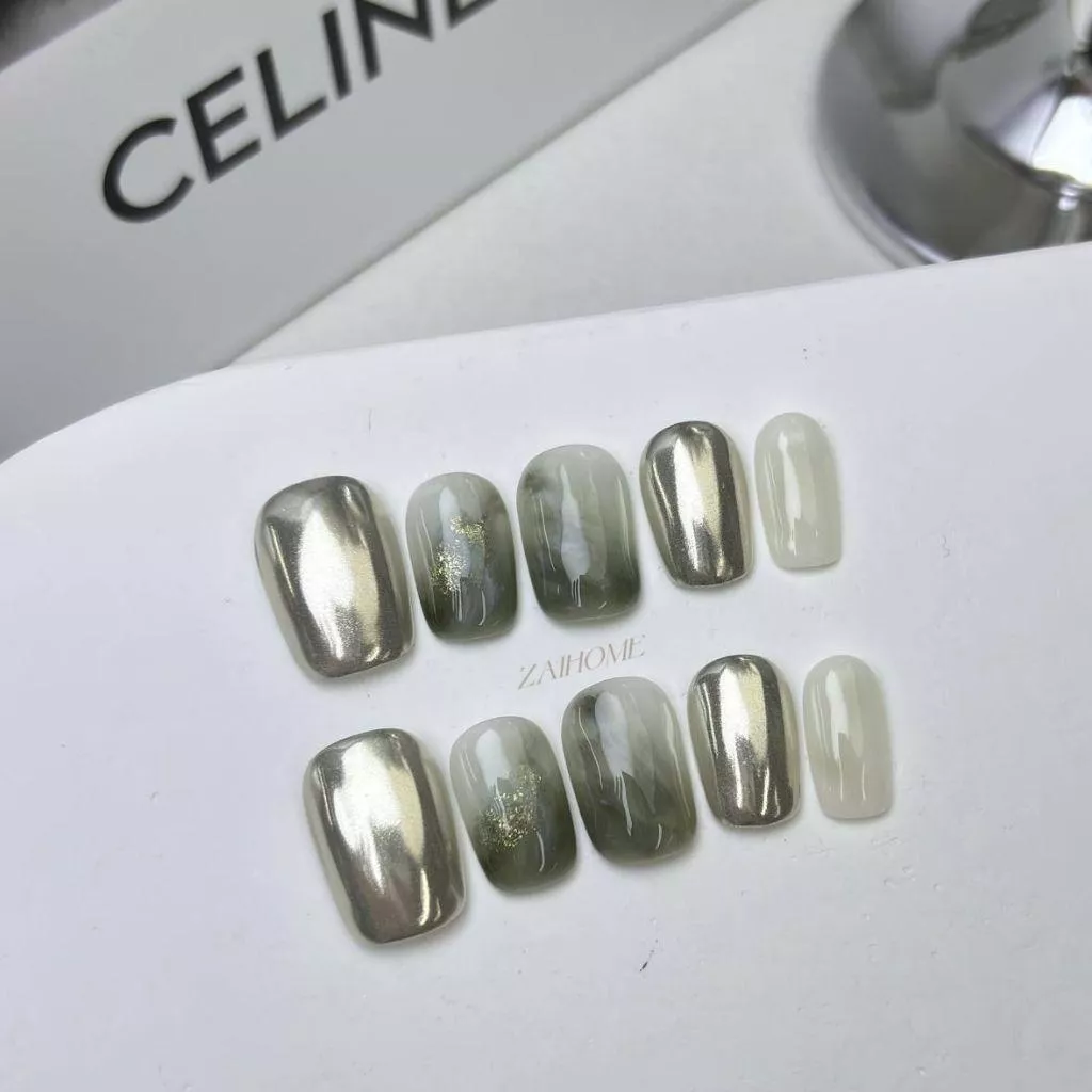 現貨|【霧影青山-04】新短方甲 暈染原創 高質感 台灣純手工穿戴甲 魔鏡粉