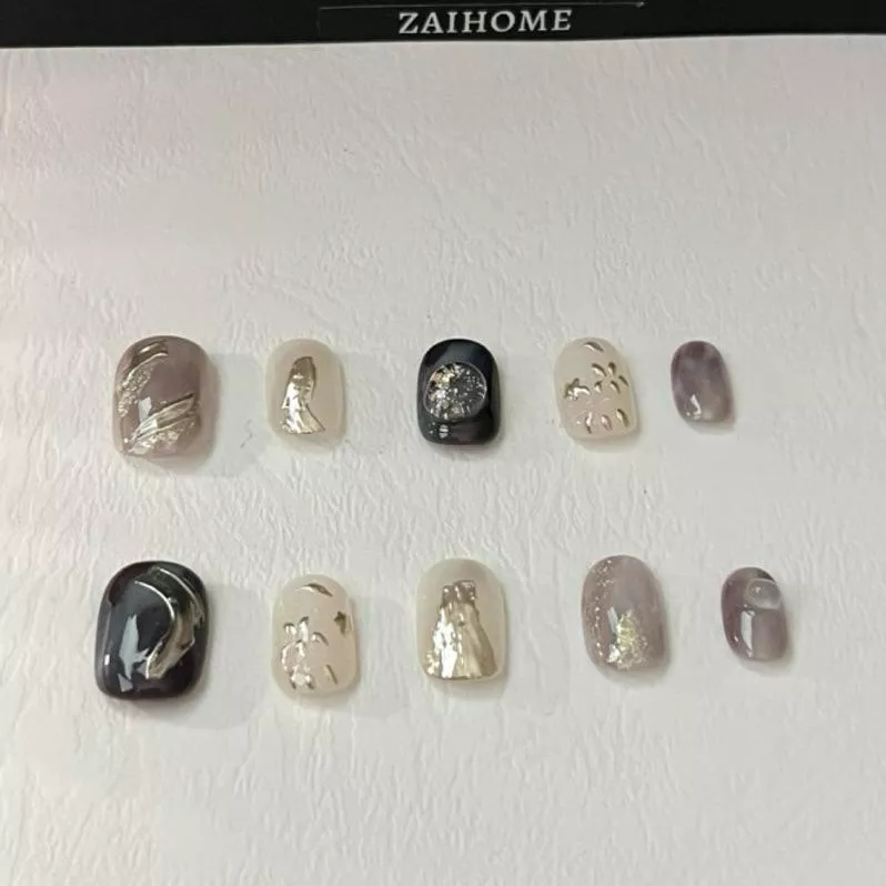 現貨+預購 |【皓月-09】短方圓 黑色暈染金箔穿戴美甲 純手工穿戴甲 黑色系美甲 短款美甲