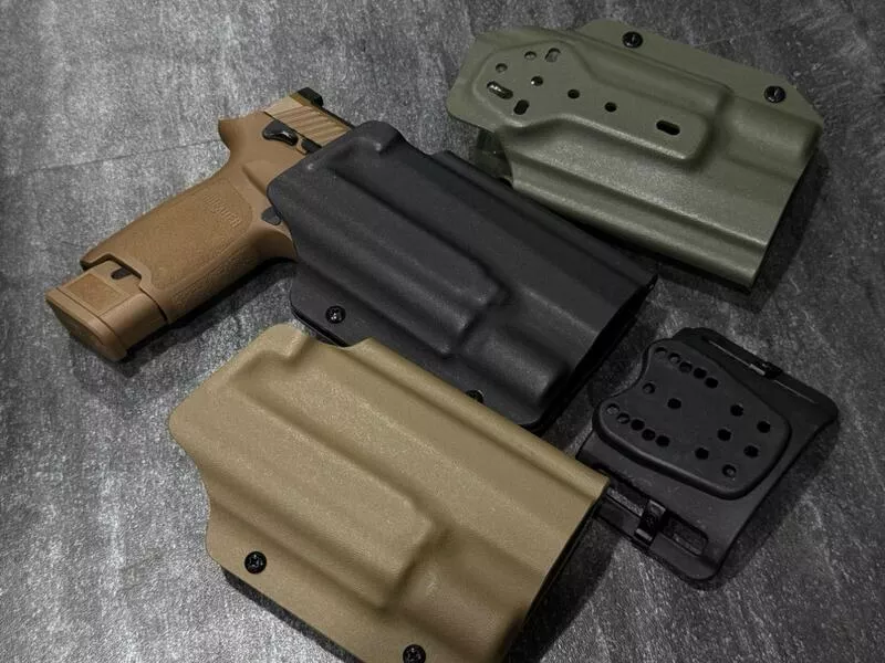 *現貨屋*萬用槍套 P320 HK45 X300U-A 槍燈槍套 M17 M18 K板