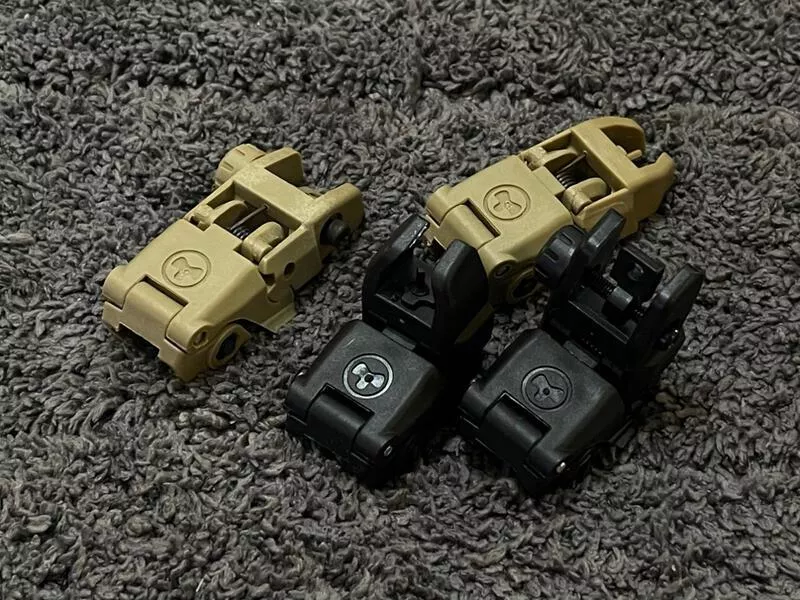 *現貨屋* magpul風格 塑膠版 MBUS照門準星組 罩門 準心 m4 416 ar15 機械瞄 折疊