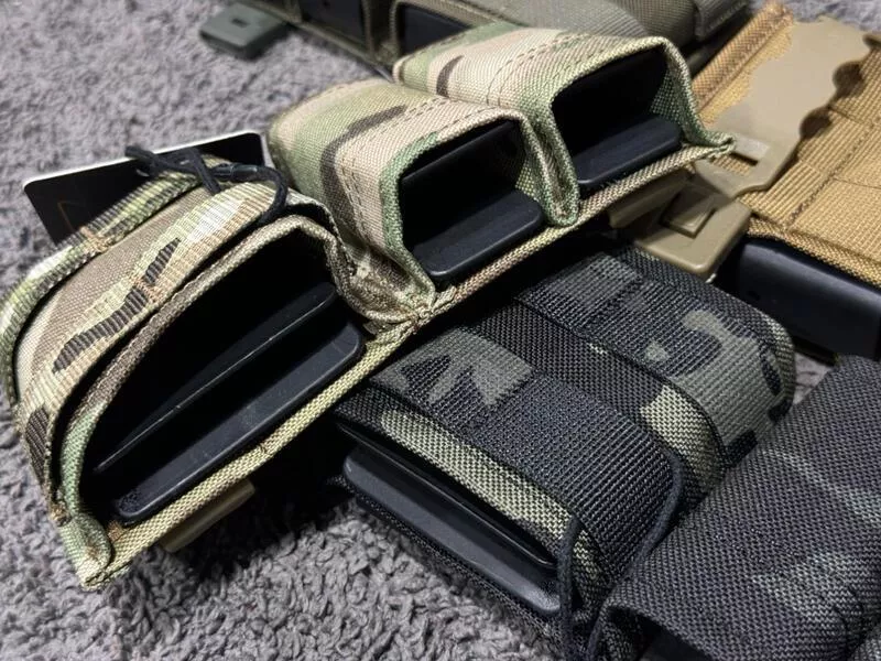 *現貨屋*5.56 9mm kydex k板步槍 手槍 快拔套 m4 彈匣套 彈匣袋