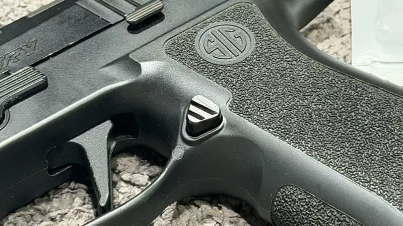 *現貨屋*VFC P320 加大彈匣釋放鈕 卸彈鈕 鋁合金 M17 M18