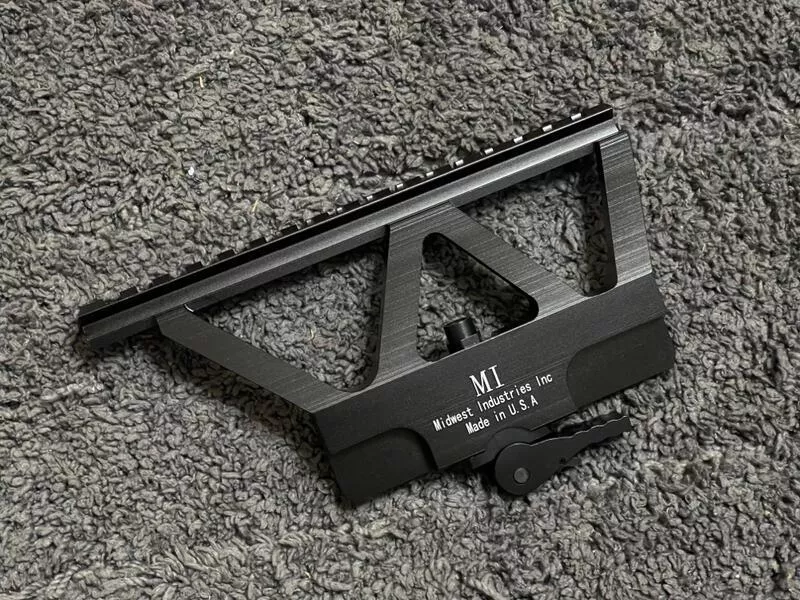 *現貨屋*MI風格 AK 戰術鏡橋 鏡軌 魚骨 鏡架 ak105 ak74 akm