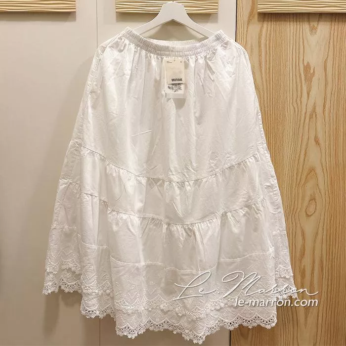 現貨│日系森女重工刺繡小雛菊花朵♡純白長裙 A字裙#4438特