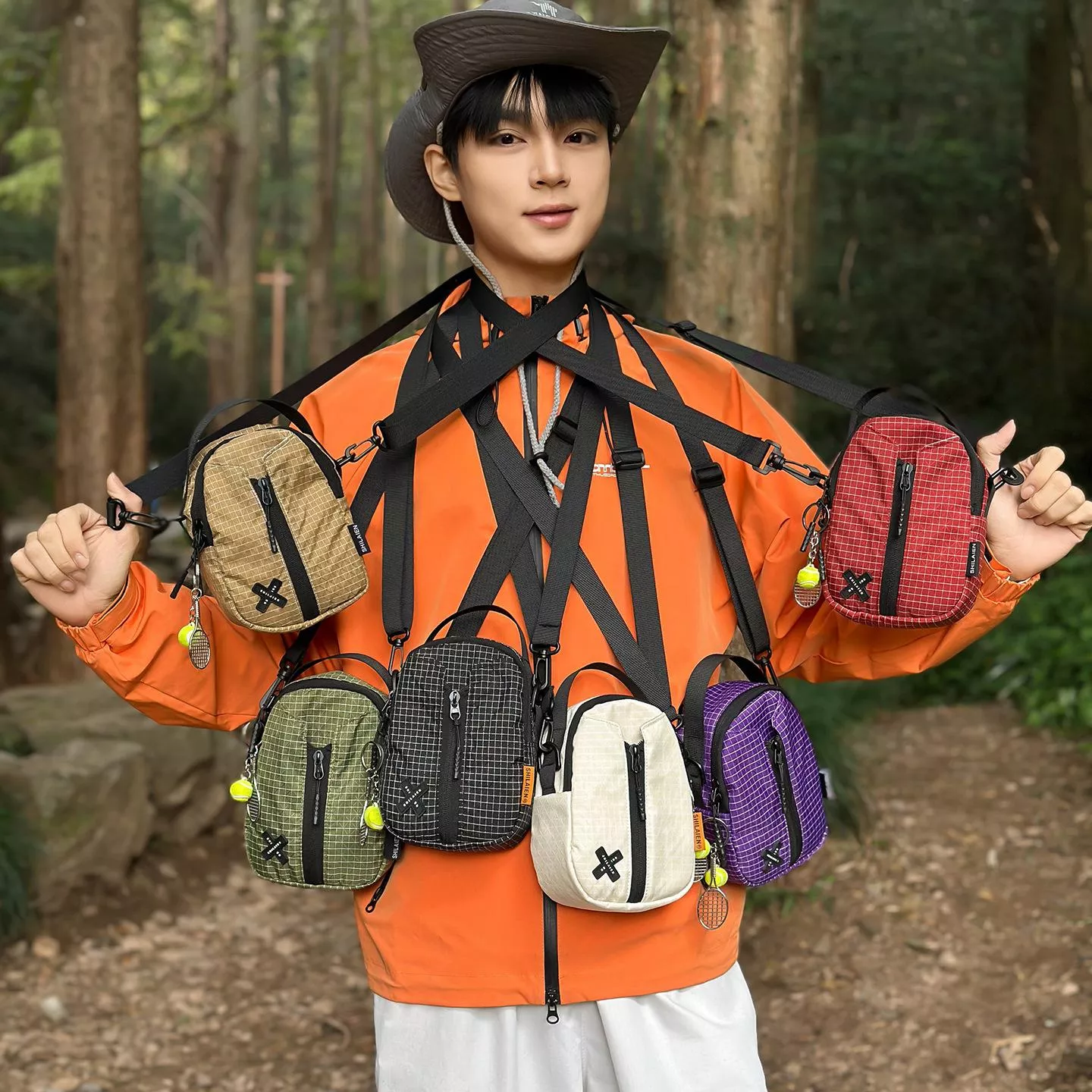 糖果色條紋小挎包防水手機包輕便斜背包側背包