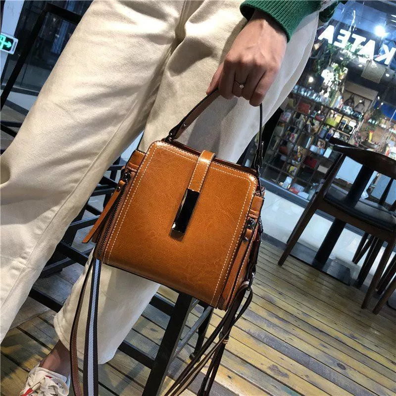 牛皮水桶包寬帶真皮單肩斜背包網紅新款手提包