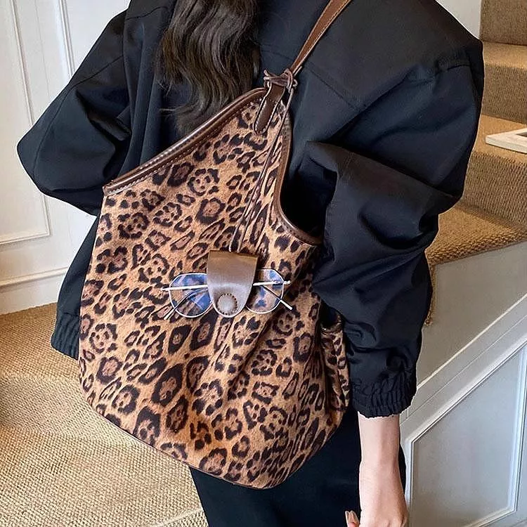 韓版大容量豹紋水桶包通勤單肩包時尚大包