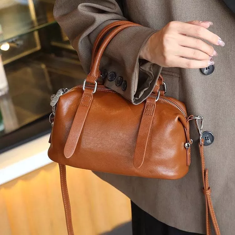 頭層植鞣牛皮斜背包手提小包枕頭包