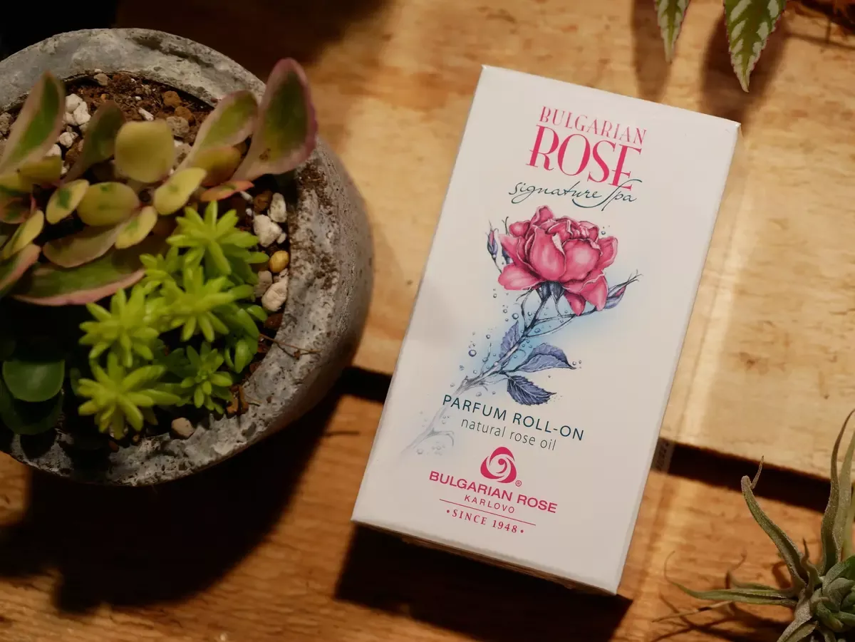 Signature Spa保加利亞玫瑰精油滾珠香水(Spa)無酒精添加