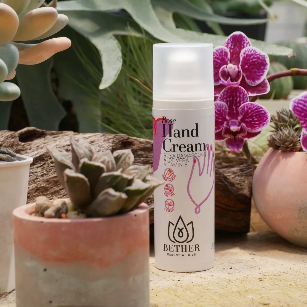 Bether保加利亞玫瑰精華護手霜30ml 蘆薈 水潤彈性 滋潤不黏膩 維他命E 玫瑰花香