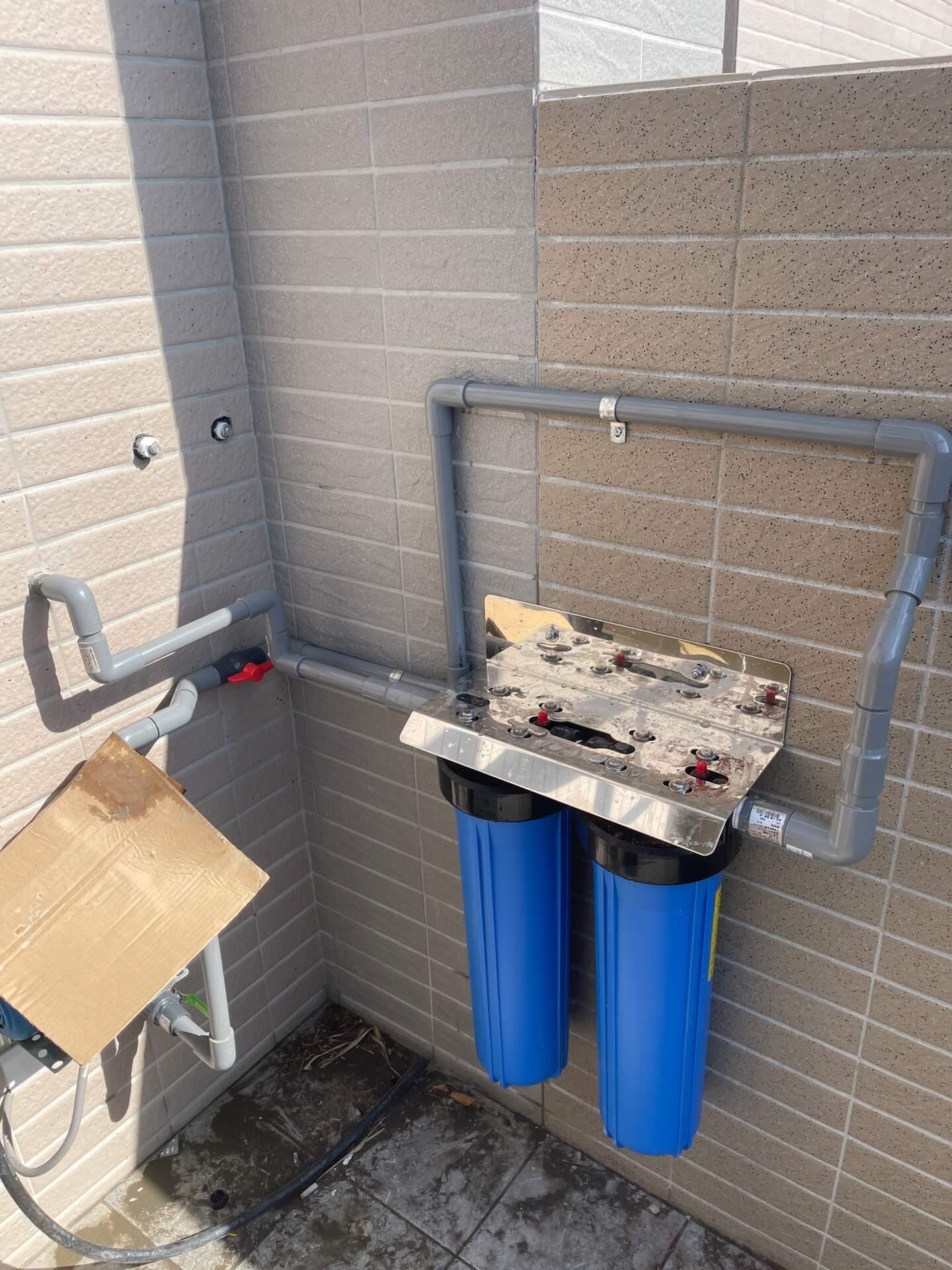 彰化市｜全戶過濾安裝 雙道過濾器－全戶式20”雙道過濾＋RO淨水器600G直輸機