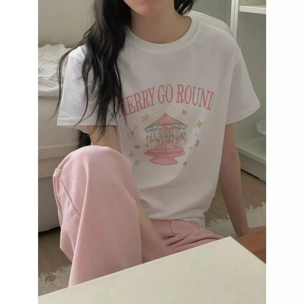 OB旋轉木馬字母 印花短袖T恤  莫代爾