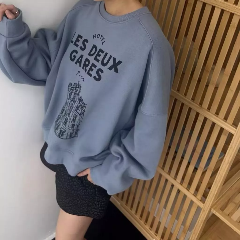 巴黎老飯店刷毛大學T vivaglam