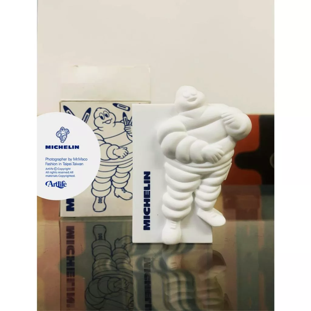 Artlife ㊁ MICHELIN ミシュラン クレヨン BOURBON VINTAGE 米其林 色筆盒