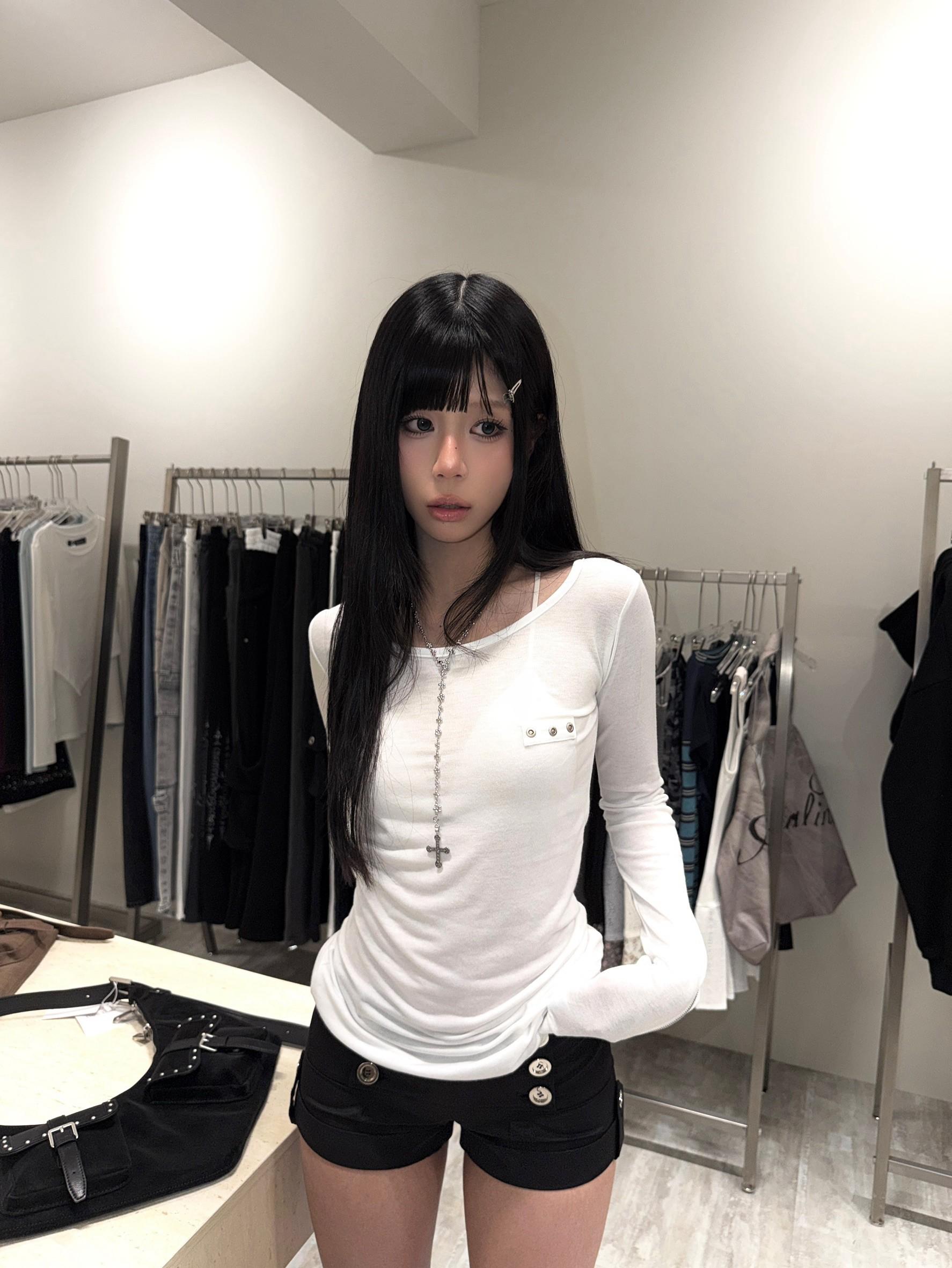 ANIV 長袖 白