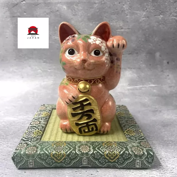 清水燒。13.5cm手作彩繪招財貓（粉底藤花・左手千万両）
