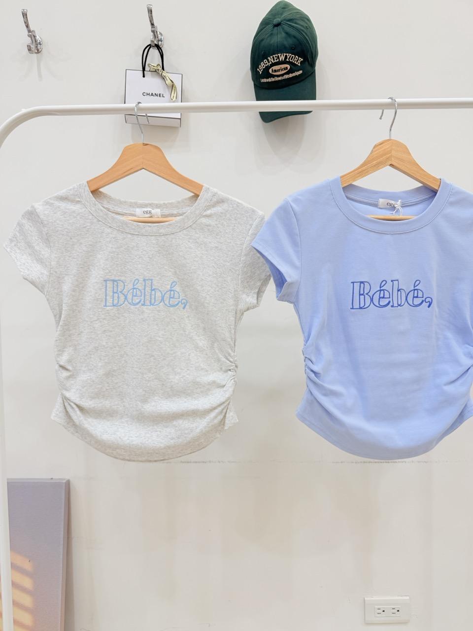 🍦奶霜女孩🤍🩵（（ (假腰瘦) ））Bebe刺繡短T