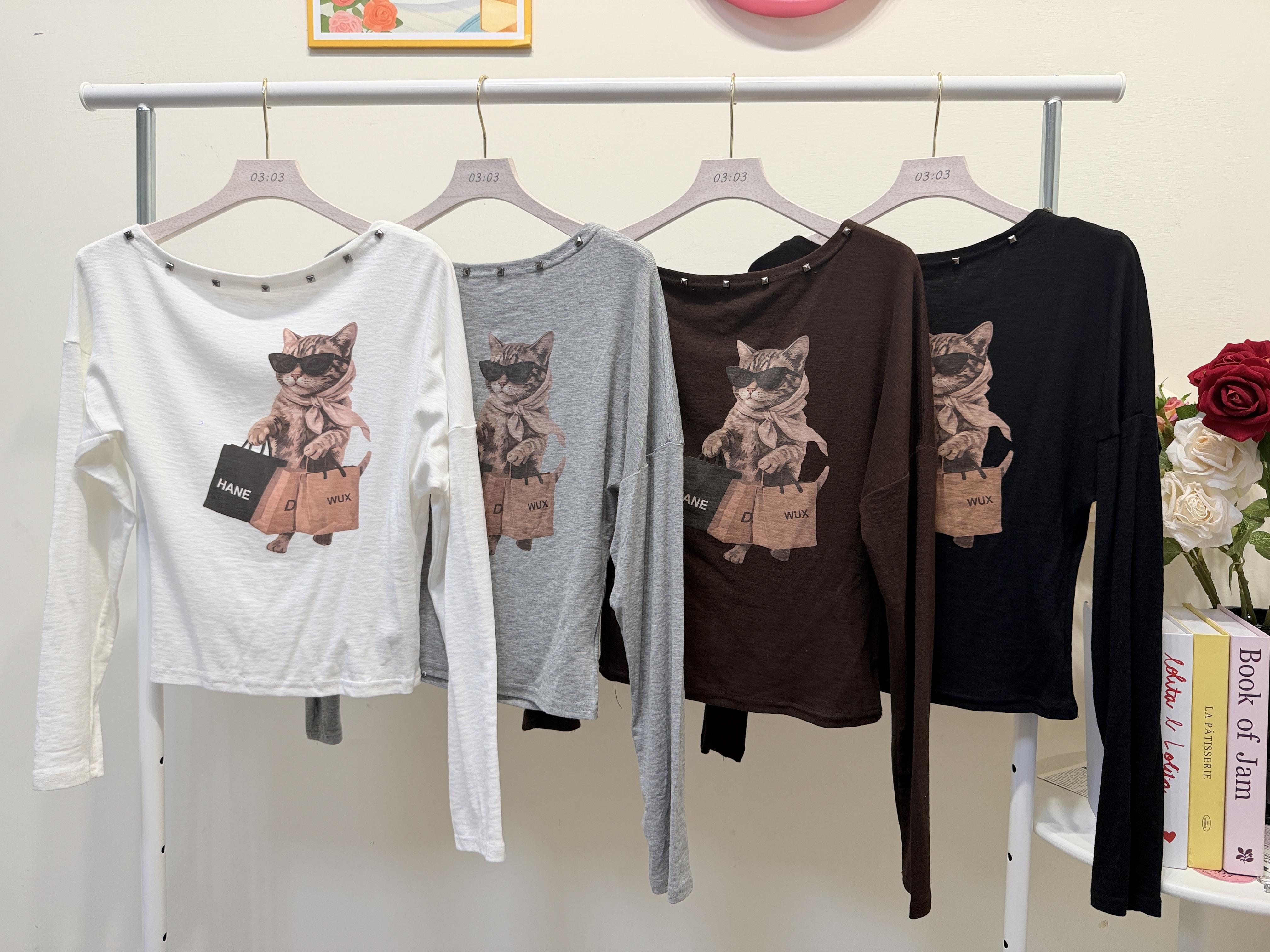 秋日酷甜🐈‍⬛墨鏡貓咪兩穿一字領長袖T