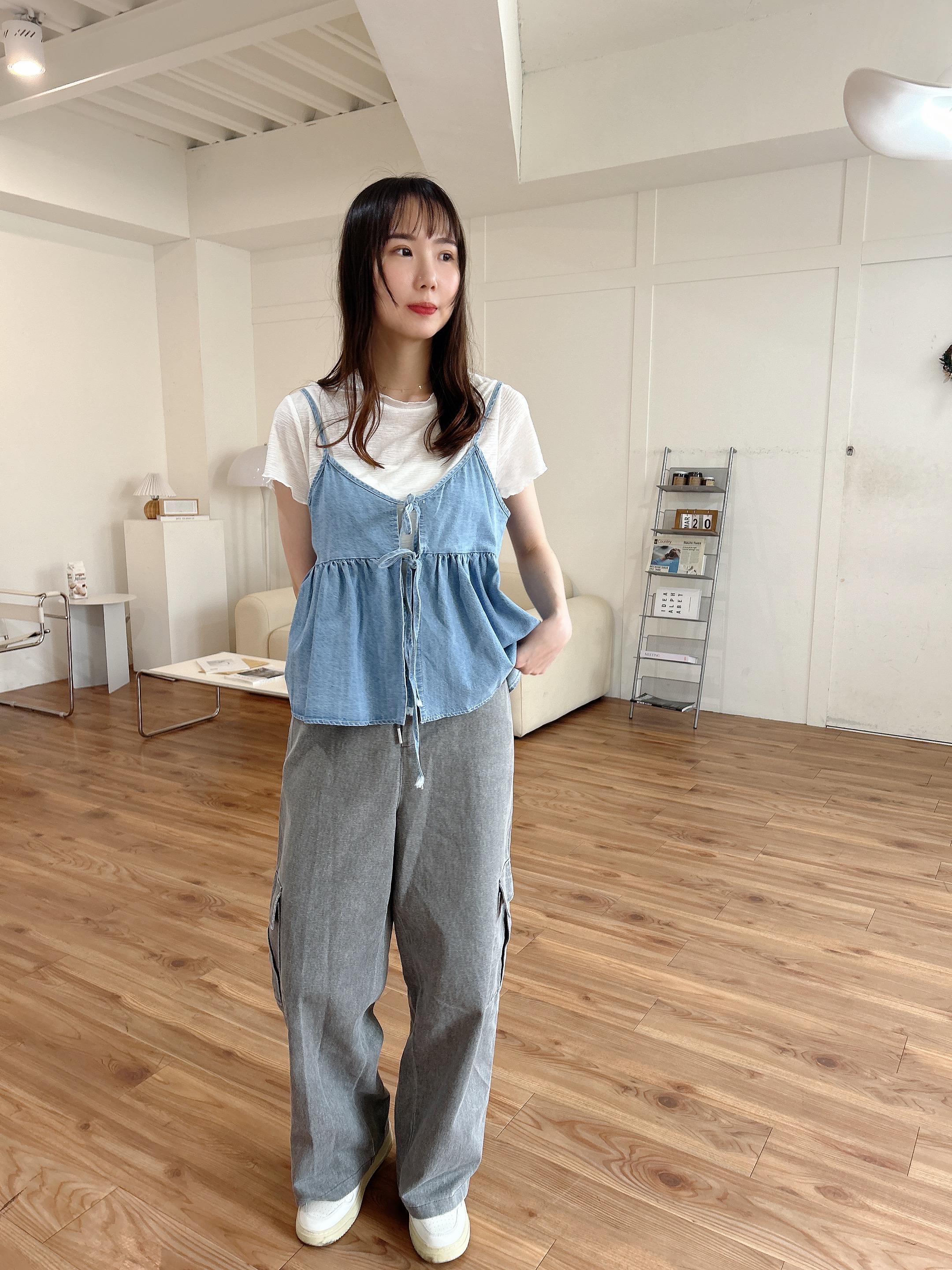 迎接夏日牛仔綁帶背心