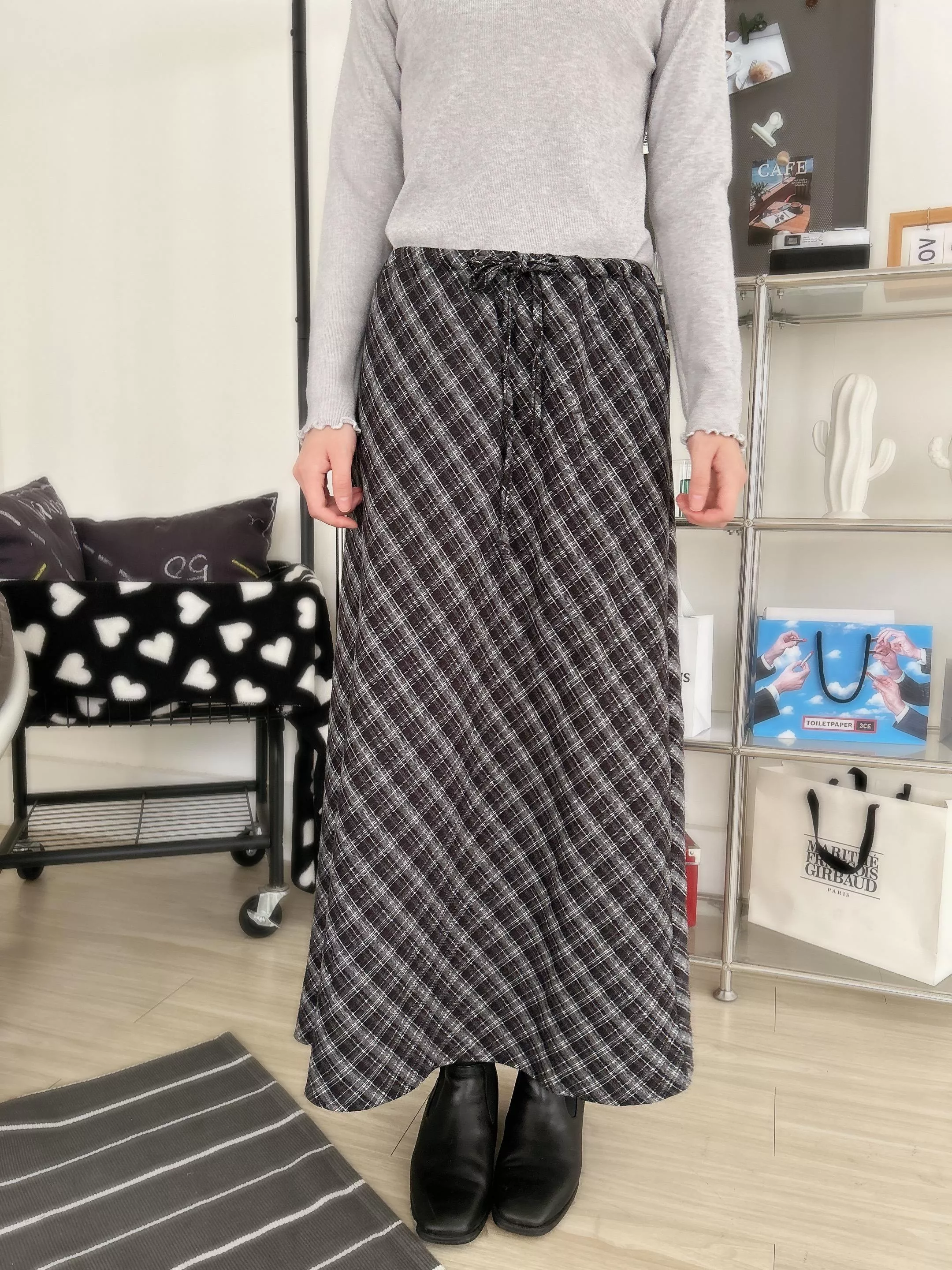 首爾學院風磨毛格紋抽繩長裙 (2色)