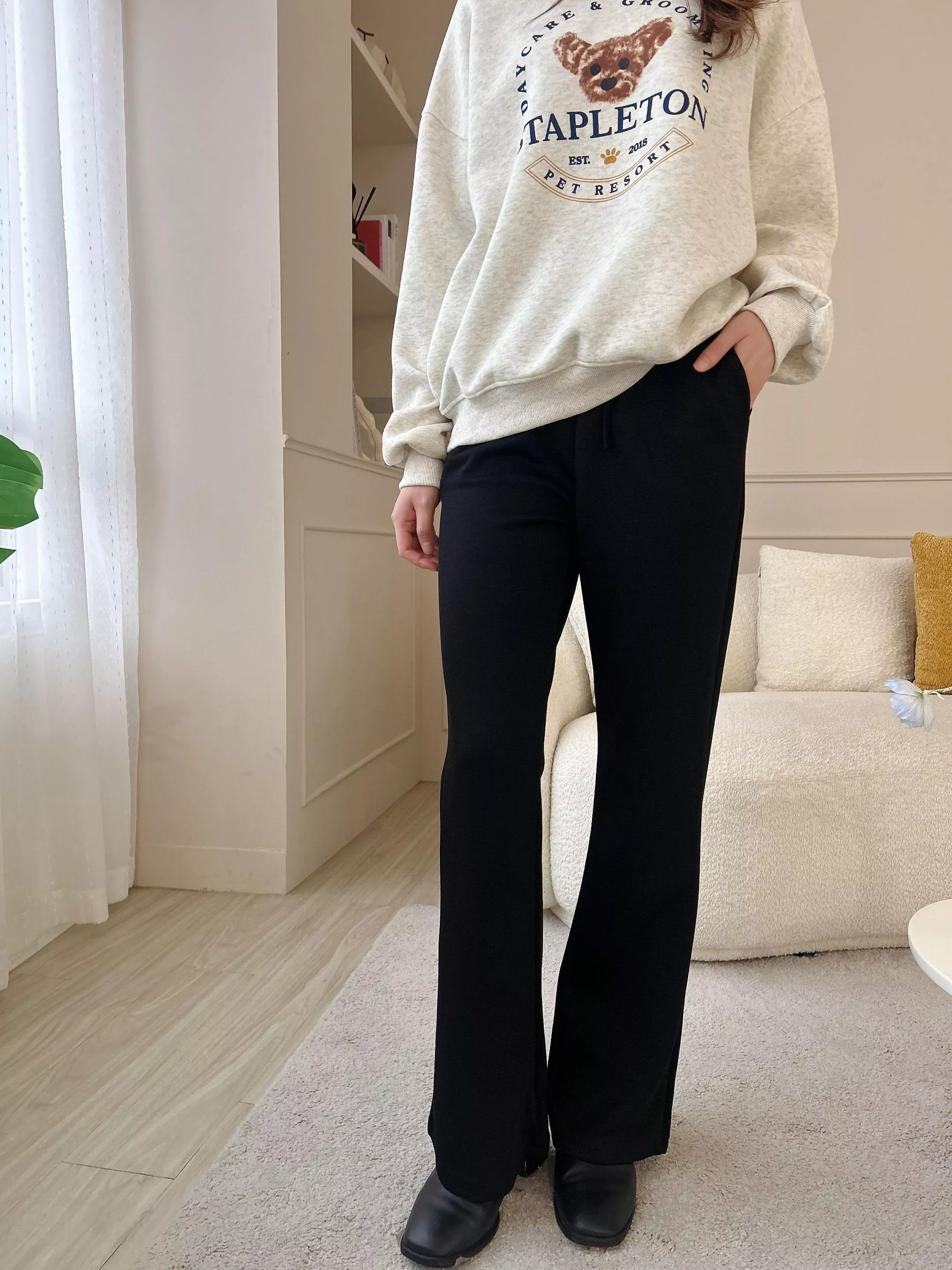 極致好穿!抽繩彈性微喇叭棉褲 (2色)