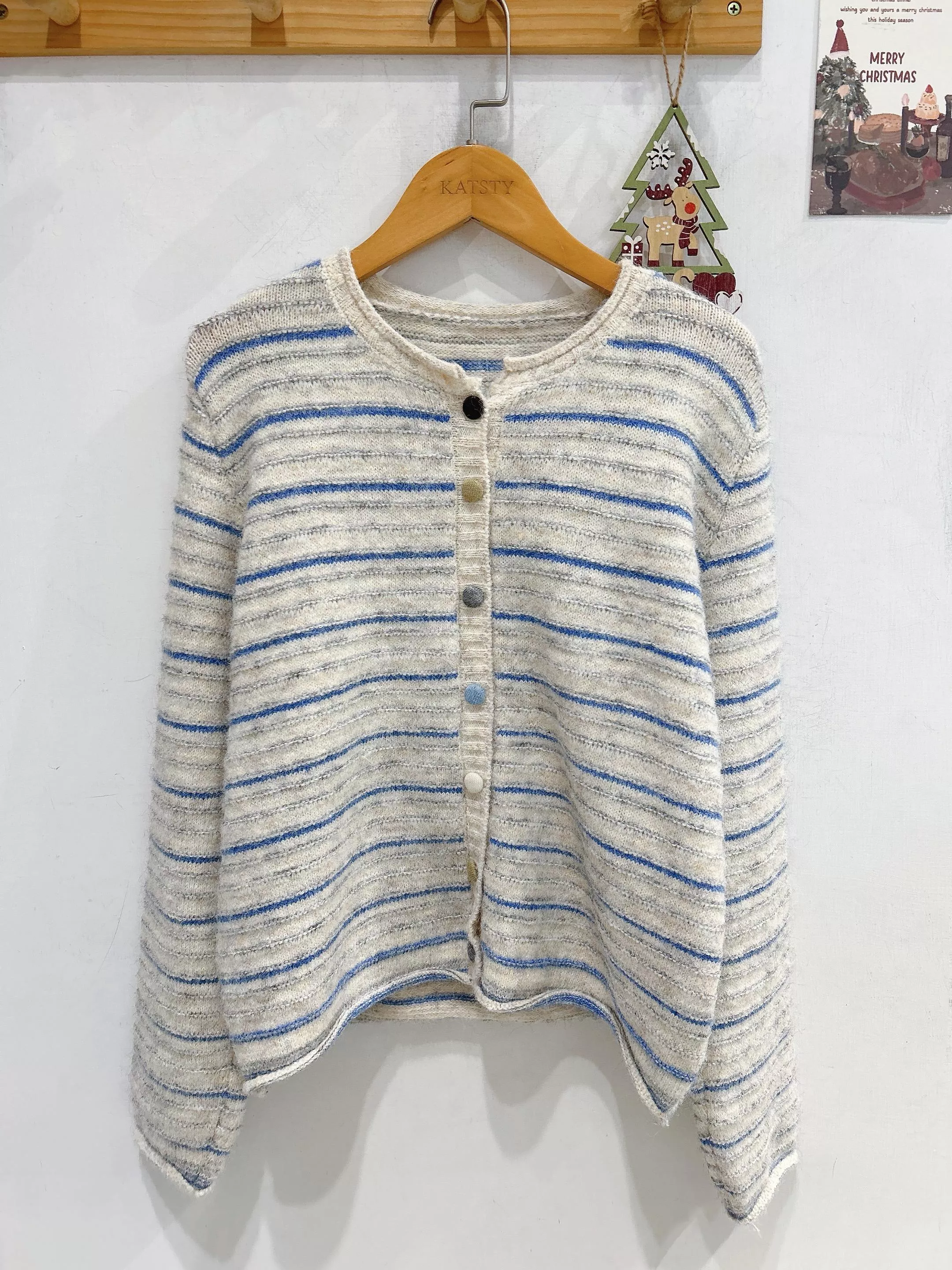 棉花糖雲朵條紋糖果釦毛衣(2色)