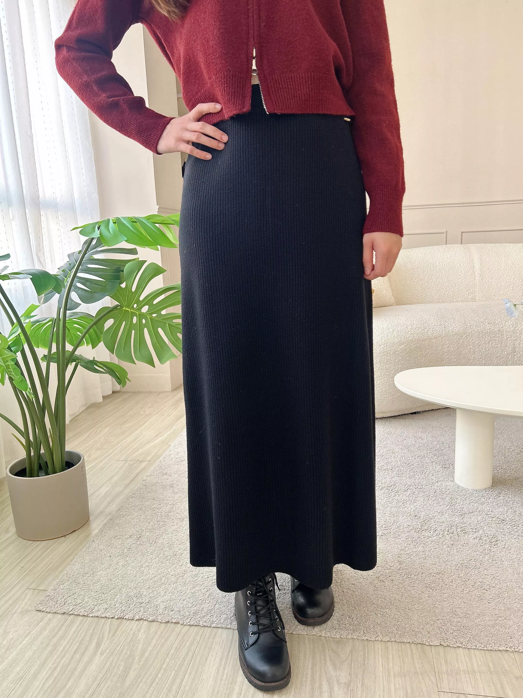 本期大推!激瘦小標厚磅針織長裙 (3色)