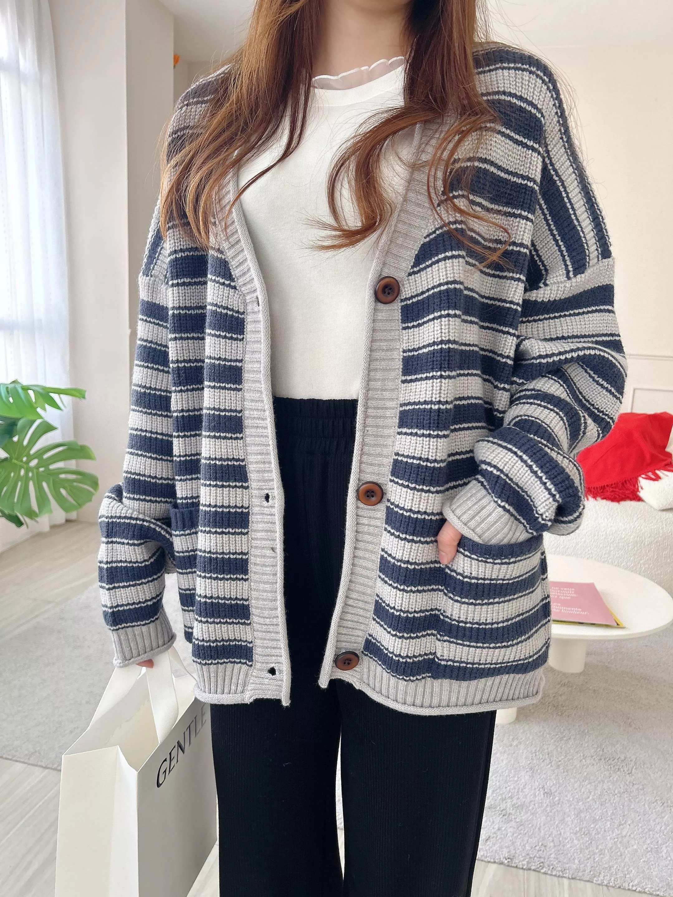 慵懶冬日條紋後磅針織外套 (2色)