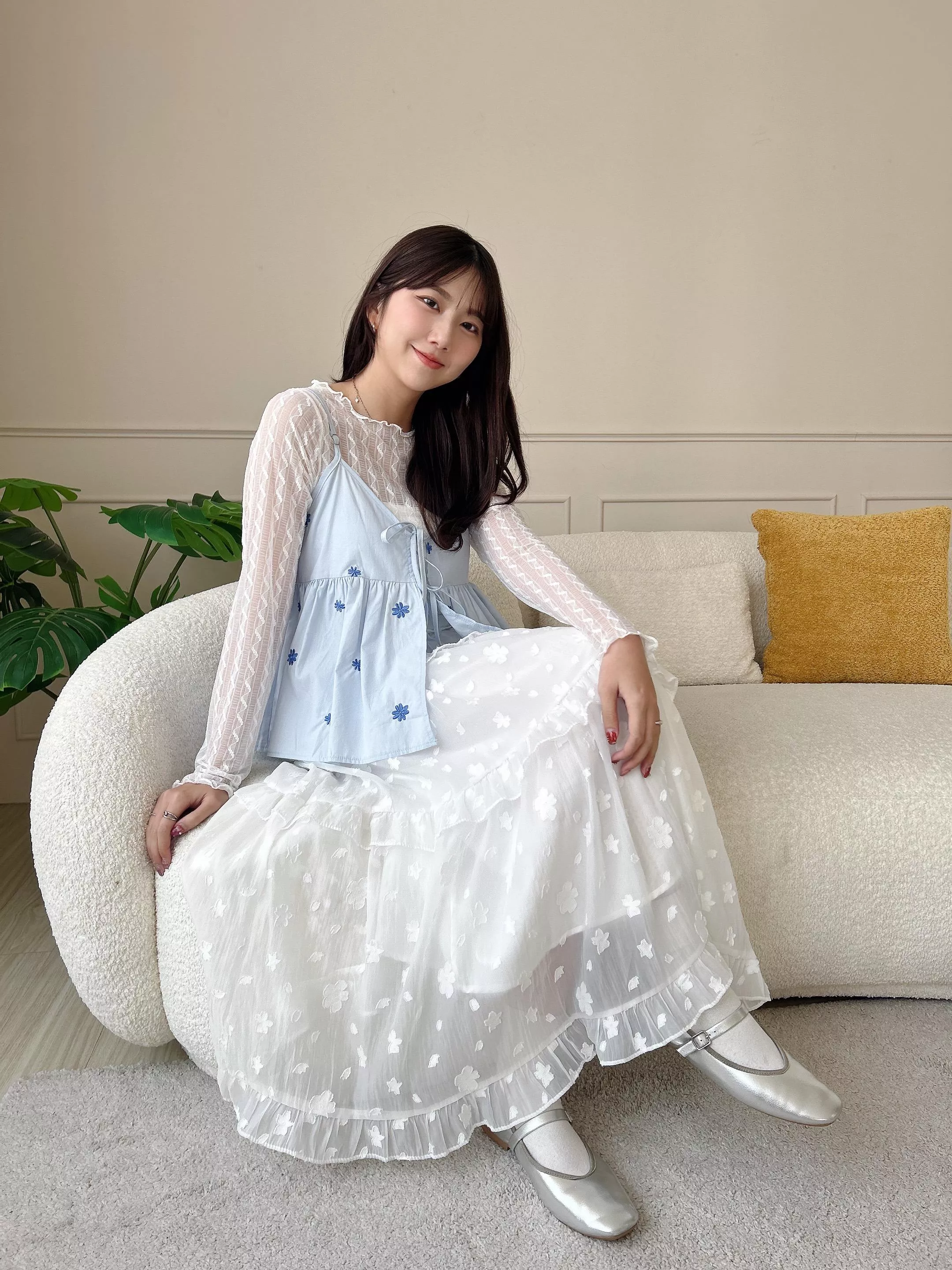 浪漫春日花花壓紋長裙 (2色)