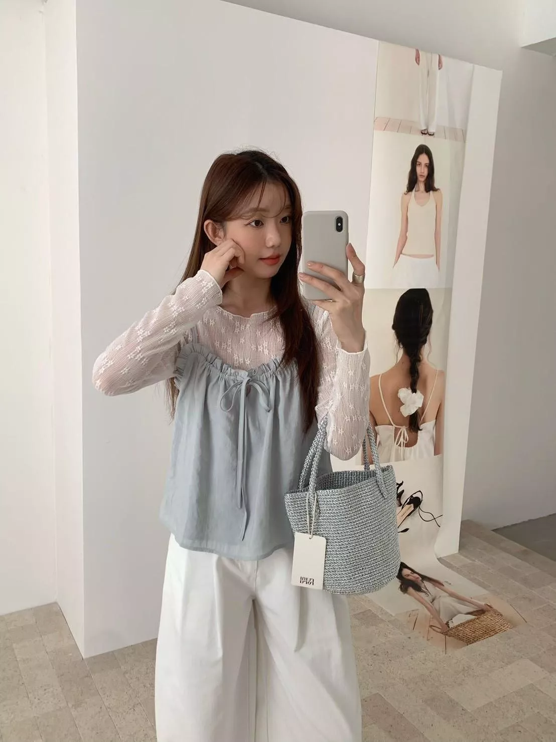 初見心動木耳邊吊帶背心 (2色)