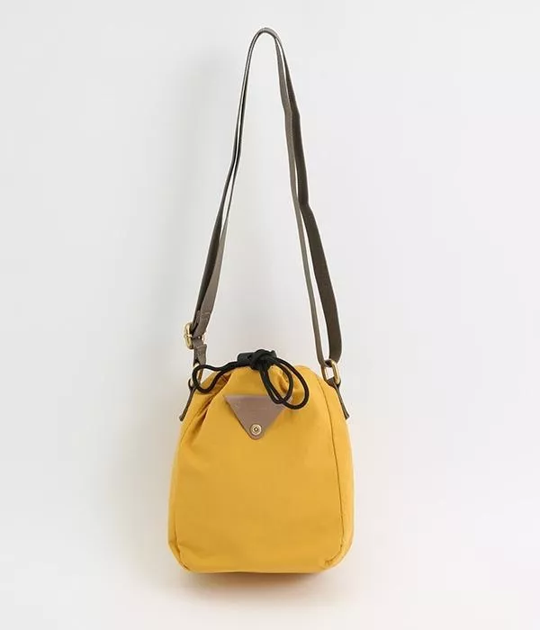 日本品牌防潑水束口包