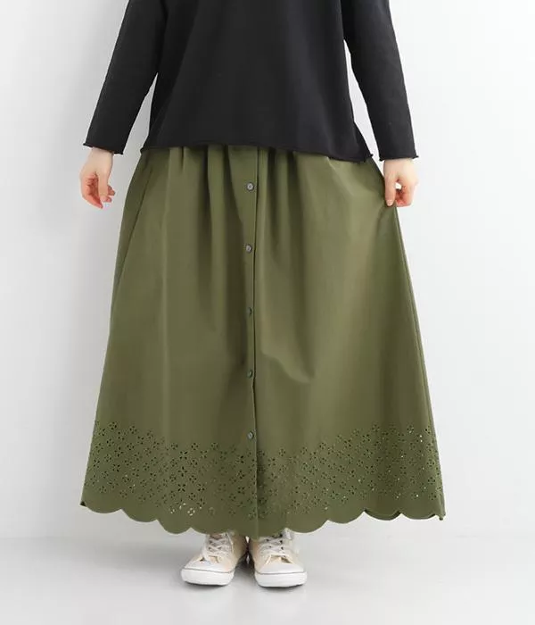 棉質下襬刺繡長裙